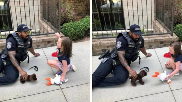 Girl says she wants to grow up to be police officer after sweet act of kindness by Woodstock cop