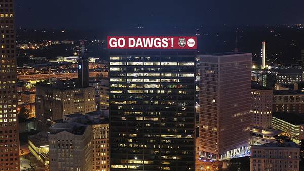 ‘GO DAWGS’ sign joins Atlanta skyline to celebrate game day