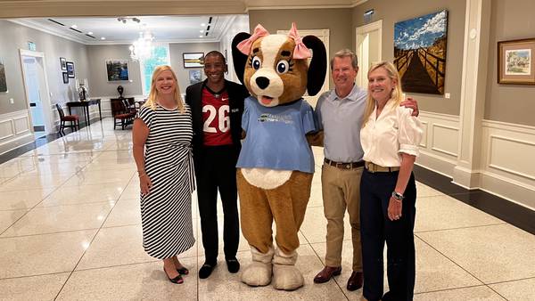 Former UGA star teams up with first lady Marty Kemp for new children’s book for pre-K students