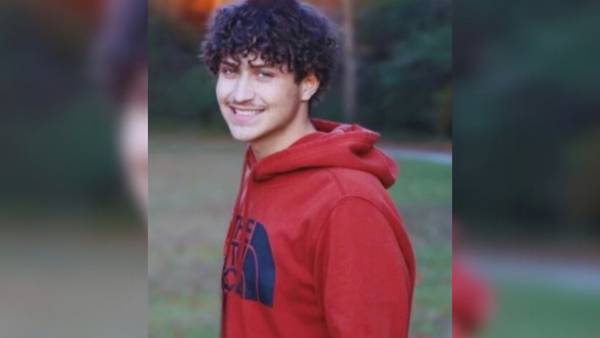 Mom says friends set up 19-year-old shot to death in Cobb home invasion robbery
