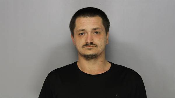 Man accused of setting his home on fire, Hall County deputies say