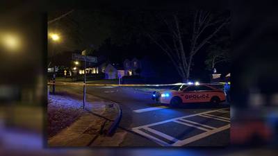 1 dead, 1 injured as Gwinnett County police search for suspects, vehicles involved in shooting