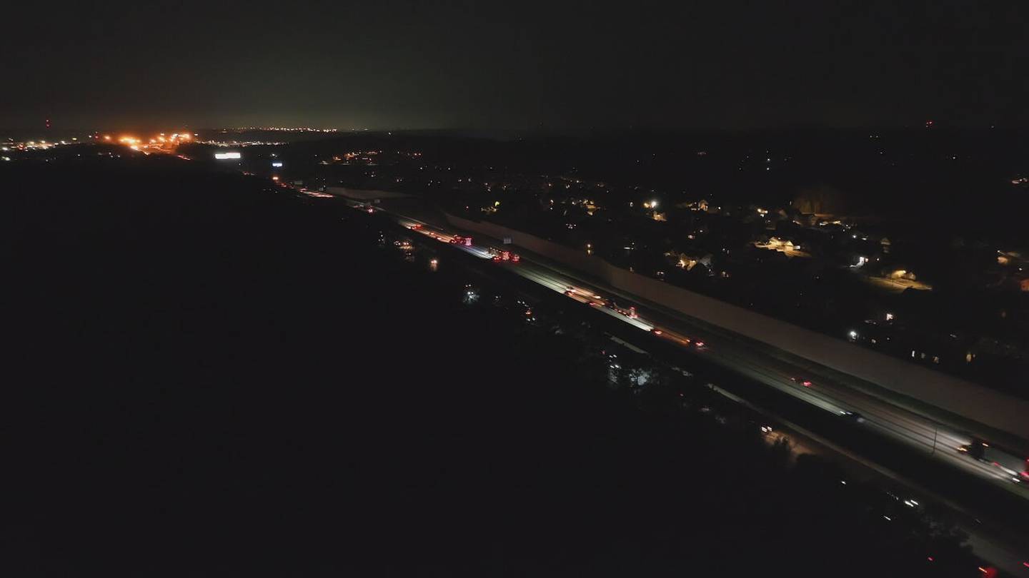 Lights out on I-75 in south metro are now coming back on