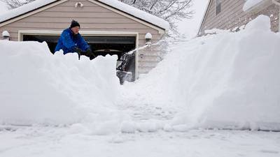 Life hacks: How to remove snow when you don’t have shovels