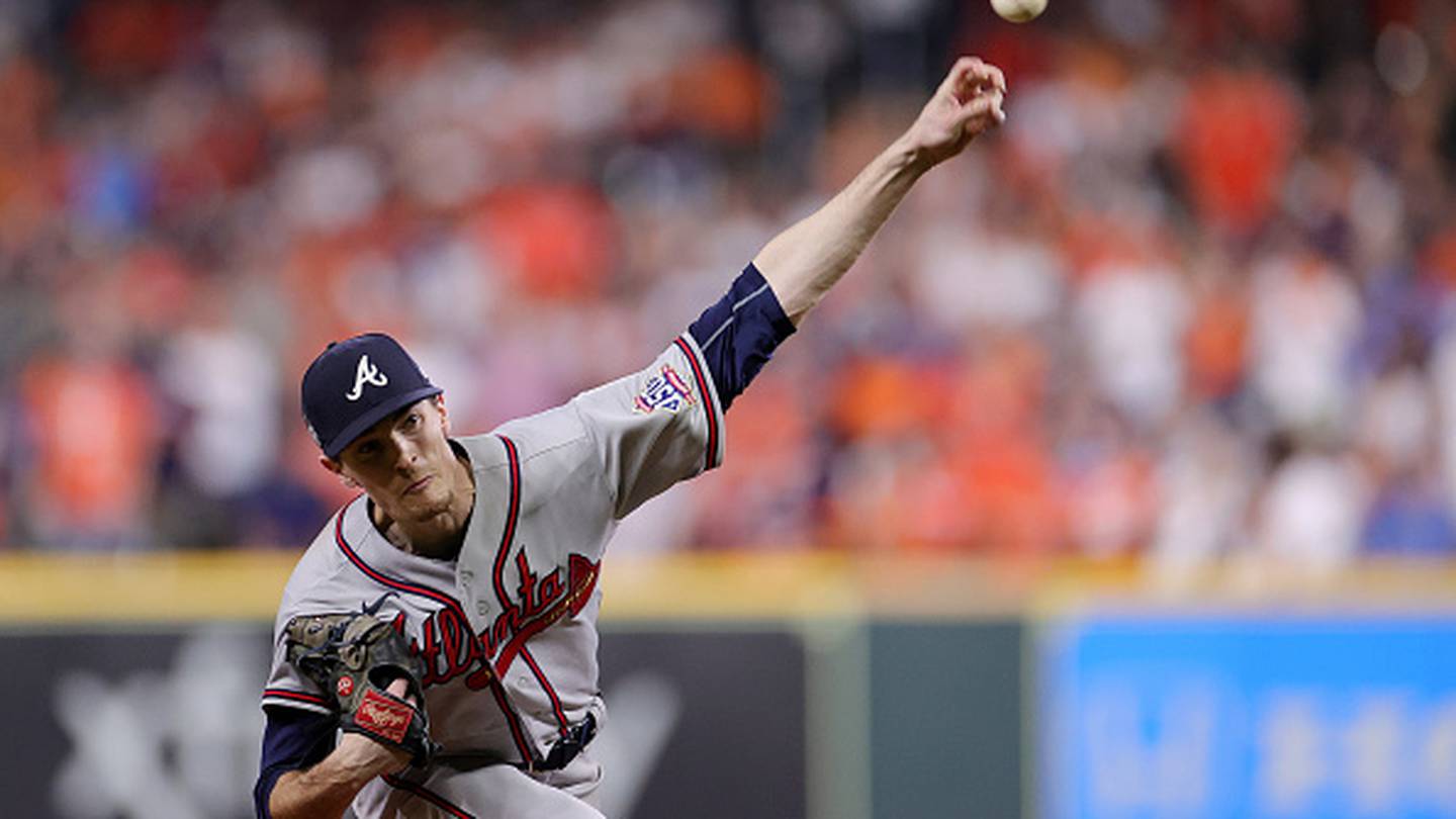 Max Fried pitches gem after hurting ankle on close play in Game 6 of World  Series