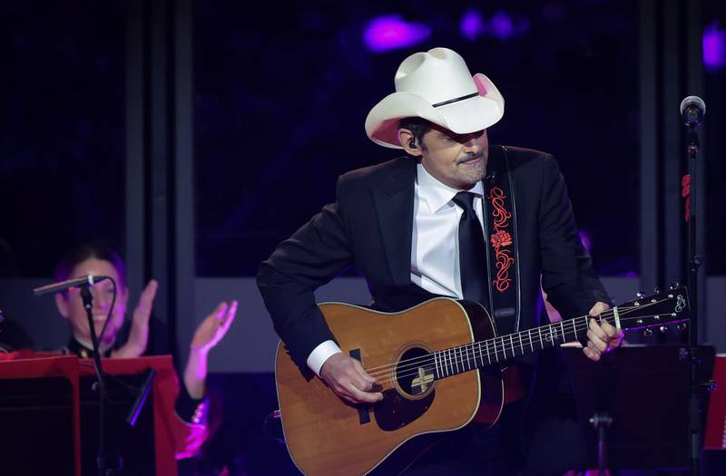 WASHINGTON, DC - MAY 23: Country music singer Brad Paisley performs at a state dinner hosted by U.S. President Joe Biden and first lady Jill Biden  for Kenyan President William Ruto at the White House on May 23, 2024 in Washington, DC. Biden is hosting President Ruto and his wife Rachel Ruto for a state visit, which included a bilateral meeting, a joint press conference and state dinner. Ruto’s visit is the first official state visit to the White House by a leader from an African country since 2008.  (Photo by Win McNamee/Getty Images)