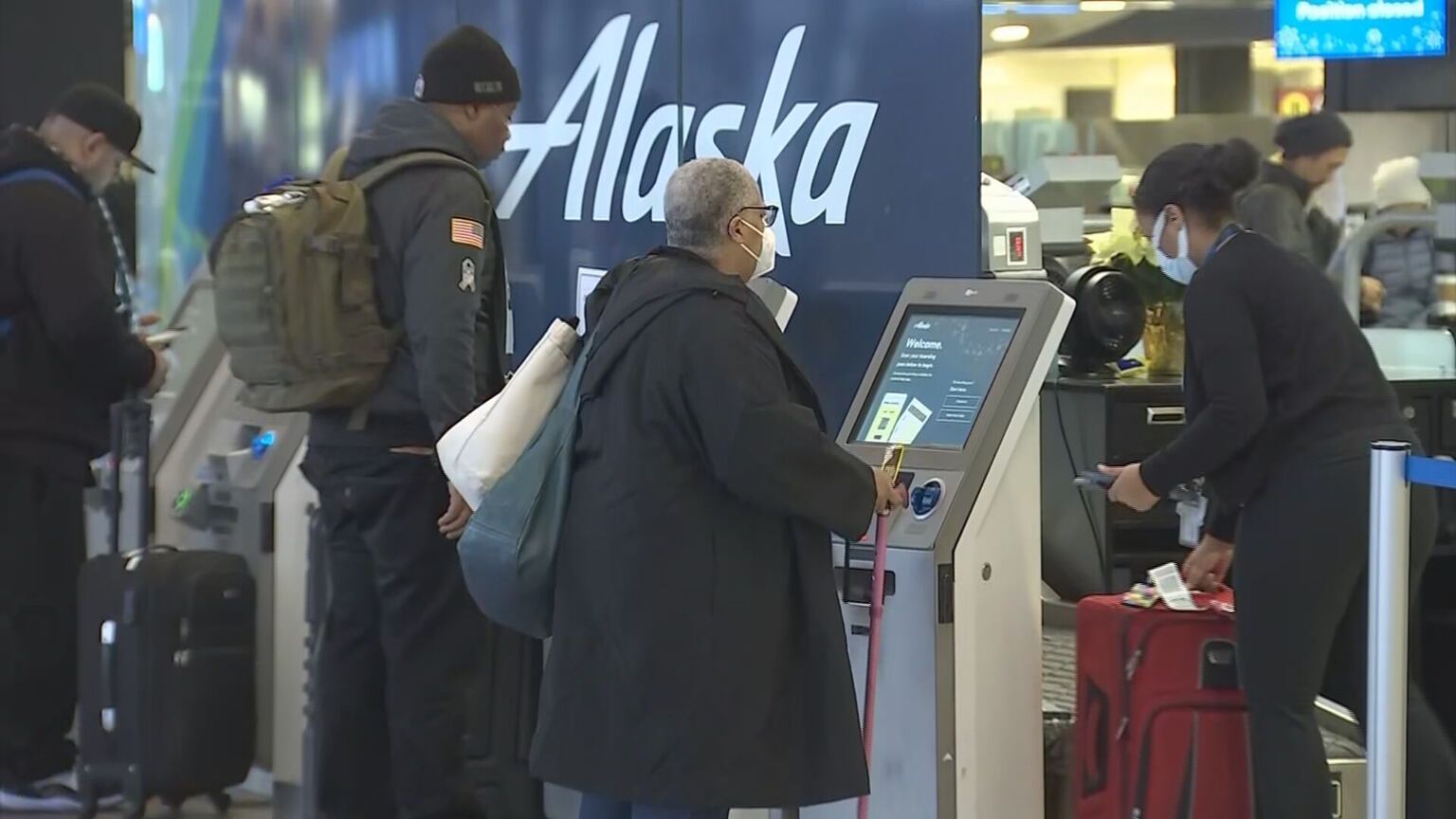 Sea tac store rolling backpack