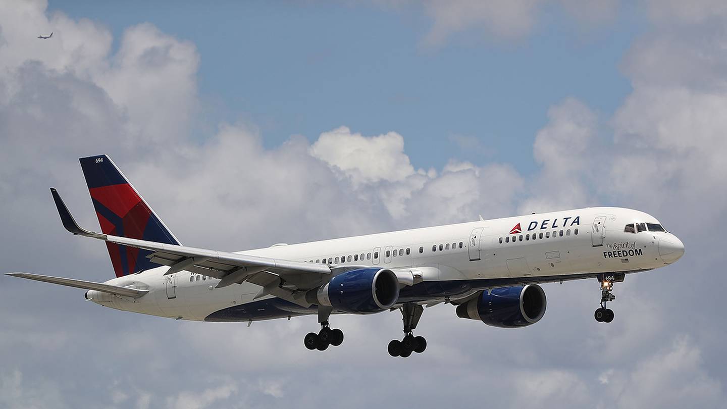 Delta flight from Atlanta loses nose wheel during attempted takeoff, FAA confirms