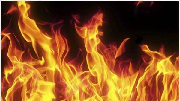 Woman dead after north Ga. apartment building catches fire