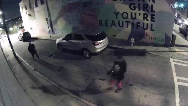 Atlanta police searching for shooting suspects in the video