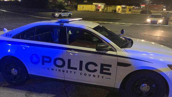 Gwinnett police investigate deadly double shooting near Norcross