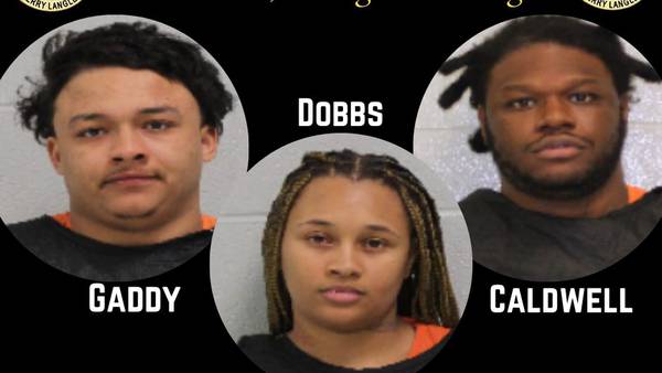 3 arrested for stolen machine gun, hundreds of oxycodone pills in Carroll County, deputies say