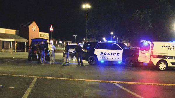 Man shot to death in middle of parking lot at Douglasville shopping center, police say