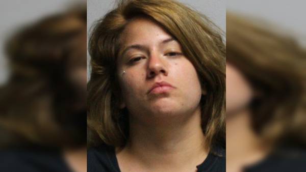 Ohio woman allowed 6-year-old to drink alcohol in gas station, deputies say