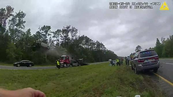 Wild video shows car drive up back of tow truck, flip into air Dukes of Hazzard-style