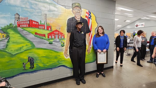 Students, staff fill up hallways to wish beloved Ga. school’s janitor a happy 85th birthday