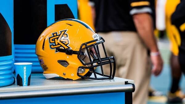 Kennesaw State opens season as FCS independent with 38-7 win over Tusculum