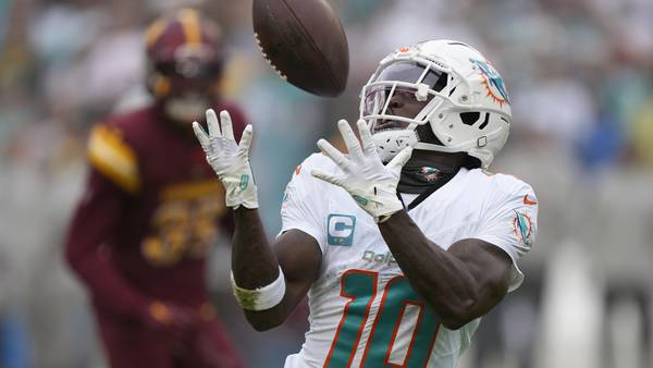 Dolphins' Tyreek Hill lands the No. 1 spot in AP’s NFL top 5 wide receiver rankings