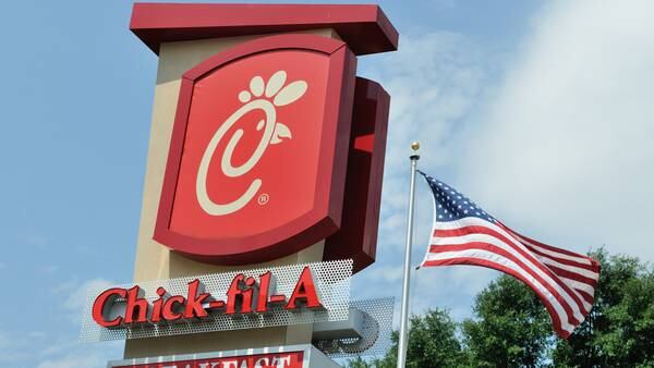 Chick-fil-A testing out mobile order-only express lane for customers