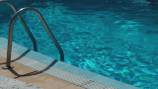 5-year-old girl critically injured while swimming at Atlanta apartment pool