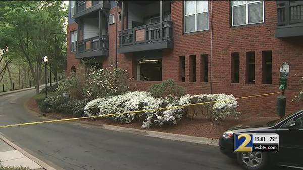Man found shot to death in luxury apartment parking deck