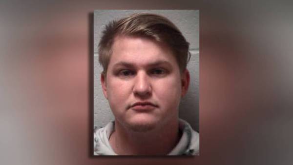 Henry County teacher arrested on charges of having inappropriate contact with student