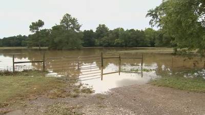 Farmer says part of property heavily damaged from weekend flooding in Floyd County