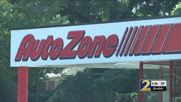 Customers say beware of mobile mechanics in AutoZone parking lots
