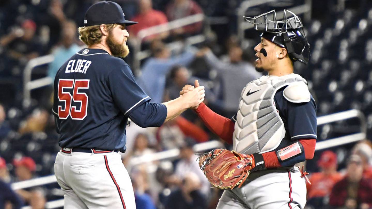 Elder shuts out Nationals 8-0; Braves within 1 game of Mets