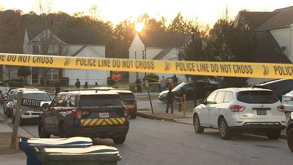 1 dead, 1 injured in shooting in southwest Atlanta neighborhood