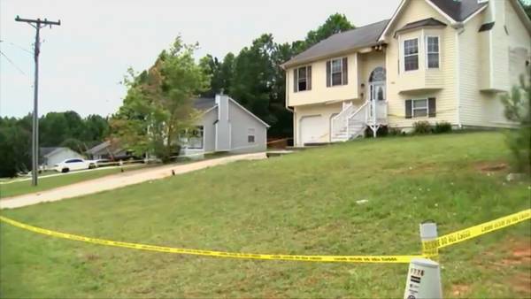 First responders to scene where mom allegedly stabbed 3 kids to death still struggling to cope