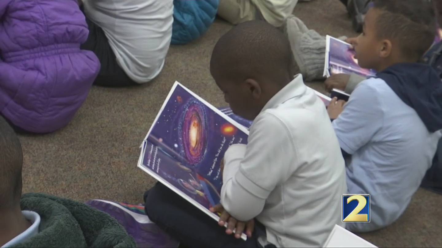 Malcolm Mitchell promotes the importance of reading