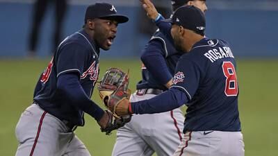 Braves tender contract to OF Duvall, re-sign Arcia, Heredia