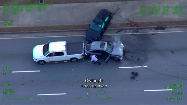 RAW VIDEO: Man accused of holding wife hostage crashes into several cars during chase