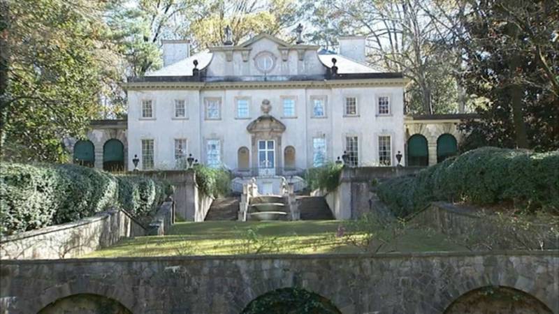 The swan house gardens in atlanta georgia deals
