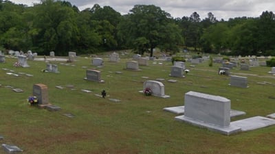 Woman accused of stealing 100 flowers from gravesites at metro Atlanta cemetery, police say