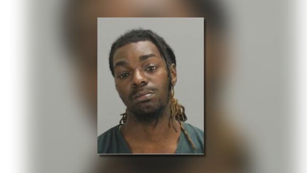 Man arrested after threatening to kill woman in front of her kids in Clayton County, deputies say