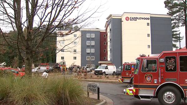 2 workers have moderate to severe burns following explosion flash at Cobb County hotel