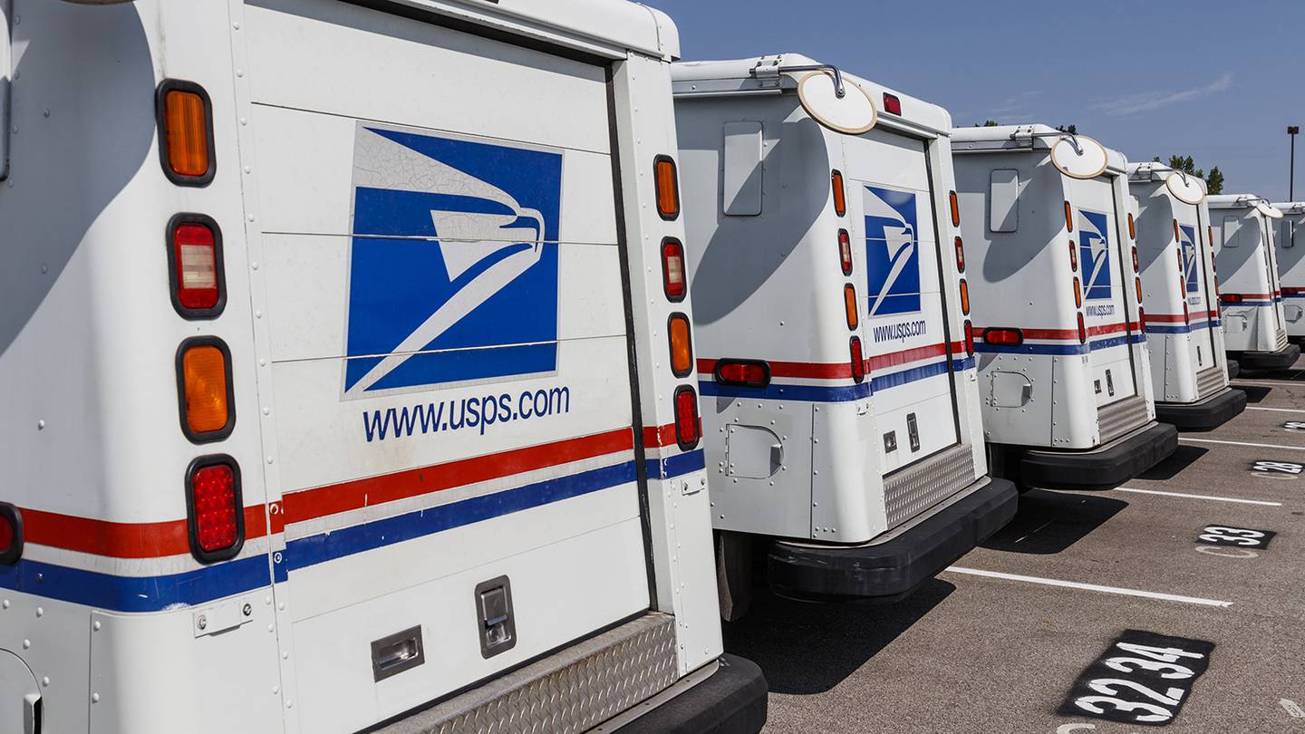 United States Postal Service Releases Shipping Deadlines For Holiday 3100