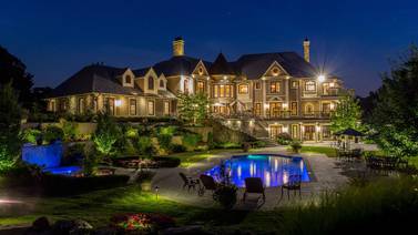 PHOTOS: See 'Wolf of Wall Street' $10 million estate