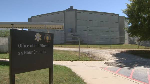 Clayton jail workers warned not to give inmates keys to the facility