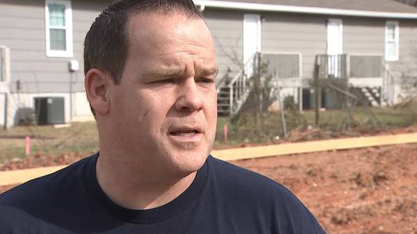 Henry Co. man returns to neighborhood where he once sold drugs. He’s now helping children there
