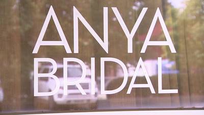 Bride’s mother tracks down dress after Atlanta bridal shop unexpectedly shuts down