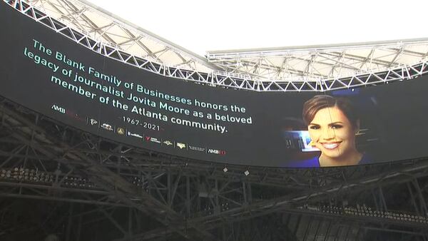 Falcons pay tribute to Jovita Moore before kickoff of Sunday’s game