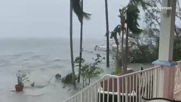 Ian restrengthens into a hurricane before hitting GA/SC coast