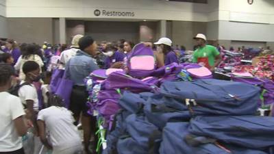 Thousands of families gather for APS Back-to-School bash at Georgia World Congress Center