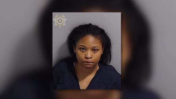 Employee arrested for trying to sneak drugs into Fulton County Jail