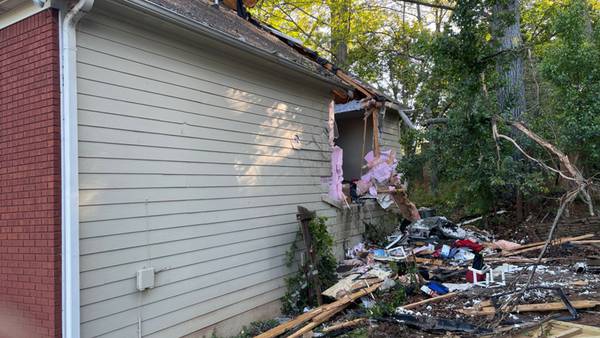 “Thank God we’re still alive”: Suspected drunk driver crashes into 2 homes