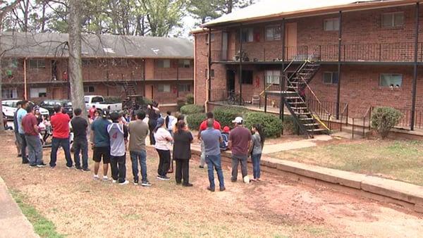 PHOTOS: Fire at DeKalb County apartment complex displaces tenants