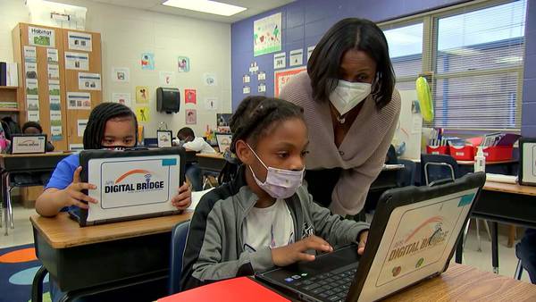 Atlanta Public Schools students head back to class